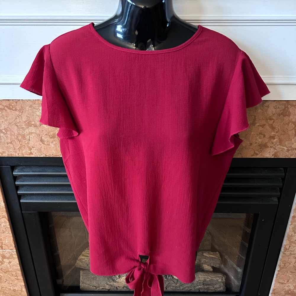 Ladies Short-sleeve Blouse with Tie